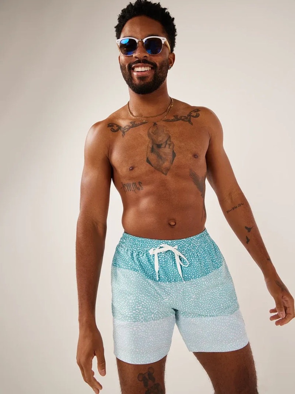 Chubbies The Whale Sharks Blue Striped With Spots Swim Trunks size XL